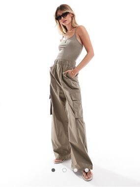 MANGO Relaxed Cargo Wide-Leg Pants in Olive